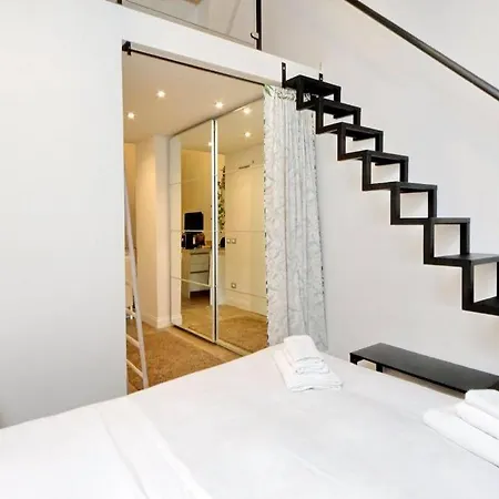 Loft Near Museo Borghese Apartment *